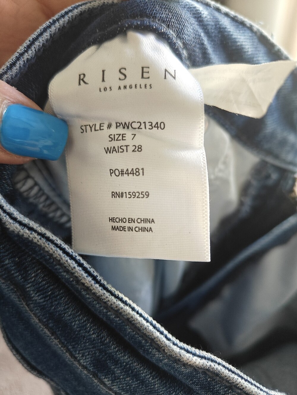 NWT Risen Bow Detail Flare Cuffed Distressed Bottom Blue Jeans Size 7 | 28 - Picture 5 of 5